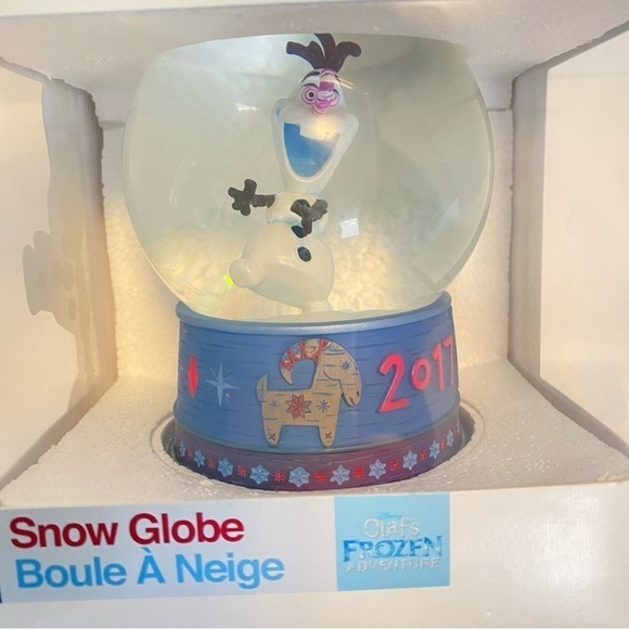 Disney Olaf's Frozen Adventure 2017 Collectable Snow Globe With Box - Picture 4 of 13